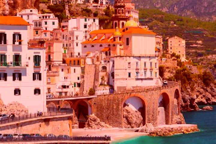 Chloe, 25 — Escort in Solano Inferiore, Italy
