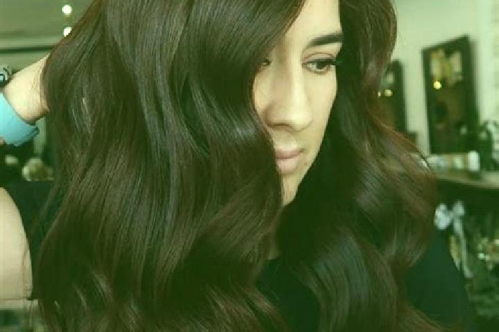 Chloe, 26, a auburn dark-eyed middle eastern companion based in Lautem. Offering BDSM, GFE, Party Girl, Girlfriend Experience. Available for incall and outca...