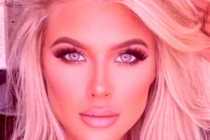 Chloe, 26, a platinum blonde hazel-eyed indian companion based in Ourtzagh. Offering Travel Companion, Dinner Date, BDSM, OWO. Available for incall and outca...