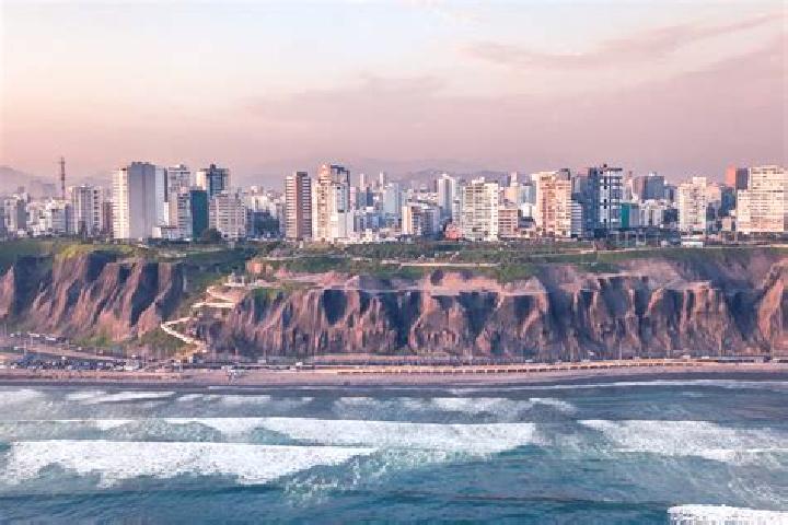 Chloe, 26 — Escort in Chipe, Peru
