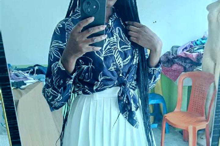 Chloe, 26 — Escort in Samba Caju, Angola