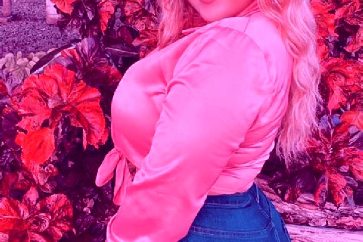 Chloe, 26 — Escort in San Juan Seco de Valencia, Mexico