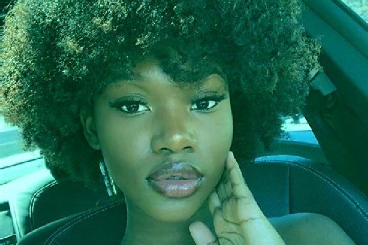 Chloe, 27, a black brown-eyed ebony companion based in Proletariy. Offering Tantra, A-Level, Roleplay. Available for incall and outcall, day and evening dates.