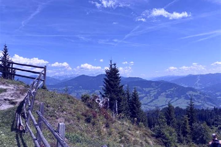 Chloe, 27, a black hazel-eyed mixed companion based in Sankt Veit im Pongau. Offering BDSM, OWO, 69, Domination. Available for incall and outcall, day and ev...
