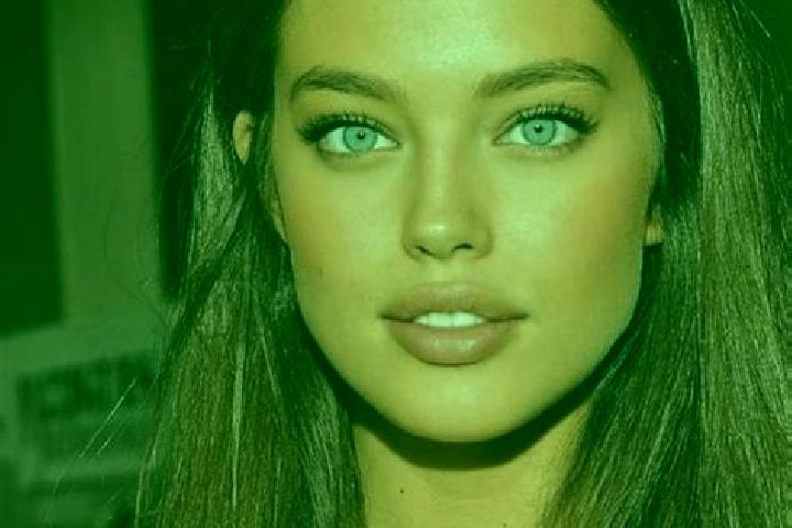 Chloe, 27, a brunette blue-eyed ebony companion based in Viggiu. Offering Deep French Kissing, BDSM, Prostate Massage, Duos. Available for incall and outcall...
