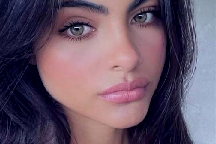Chloe, 27, a brunette brown-eyed indian companion based in Appalachia. Offering Tantra, Domination, Prostate Massage, A-Level. Available for incall and outca...