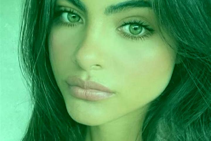 Chloe, 27, a brunette grey-eyed indian companion based in Biala Srodmiescie. Offering 69, Tantra, Prostate Massage, GFE. Available for incall and outcall, ov...