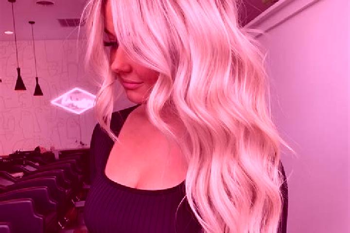 Chloe, 27, a platinum blonde brown-eyed asian companion based in 3 B. Offering Roleplay, A-Level, Striptease, Deep French Kissing. Available for incall and o...
