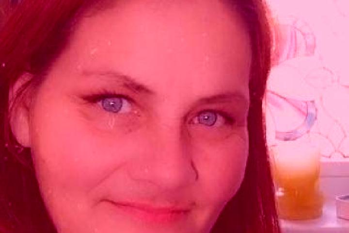 Chloe, 27, a red brown-eyed caucasian companion based in Hohenroth. Offering Massage, OWO, Prostate Massage, Overnight, Striptease. Available for incall and ...