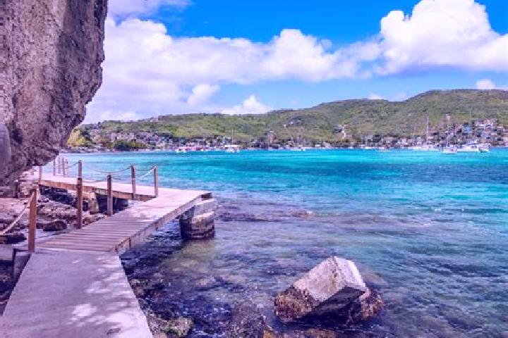 Chloe, 27 — Escort in Greiggs, Saint Vincent and the Grenadines