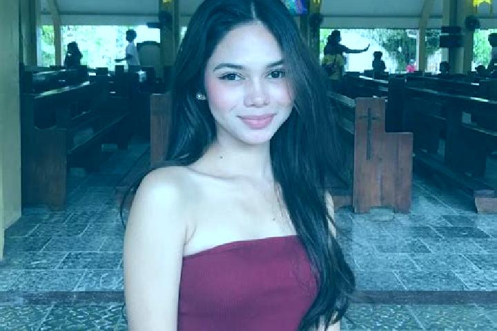 Chloe, 27 — Escort in Hindang, Philippines