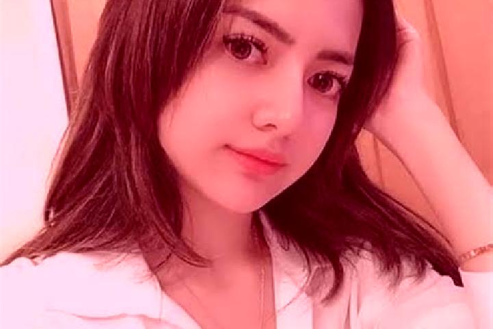 Chloe, 27 — Escort in Mangkaan, Indonesia