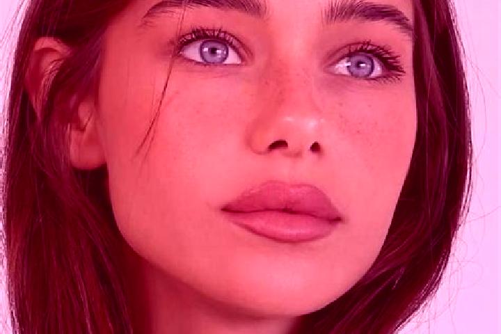 Chloe, 28, a brunette green-eyed caribbean companion based in Serpentine. Offering GFE, A-Level, Girlfriend Experience. Available for incall and outcall, day...