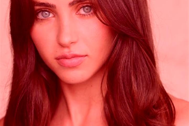 Chloe, 28, a chestnut brown-eyed mediterranean companion based in Sitirejo. Offering Roleplay, A-Level, Overnight. Available for incall and outcall, day and ...