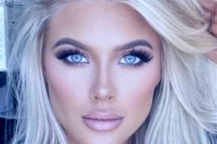 Chloe, 28, a platinum blonde green-eyed ebony companion based in Arendal. Offering Domination, Massage, Party Girl, OWO. Available for incall and outcall, da...