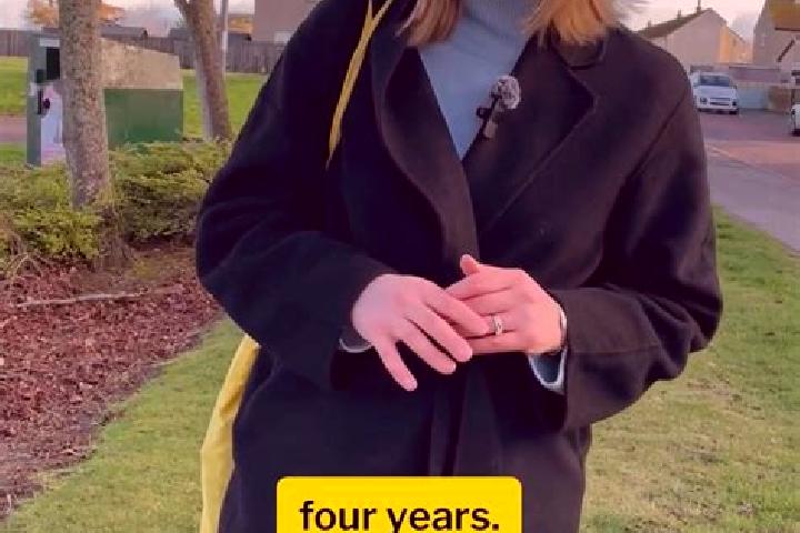 Chloe, 28 — Escort in Coalburn, United Kingdom