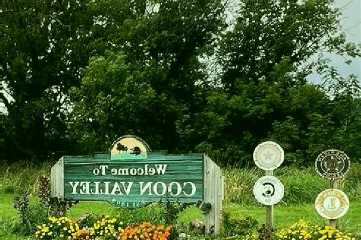 Chloe, 28 — Escort in Coon Valley, United States