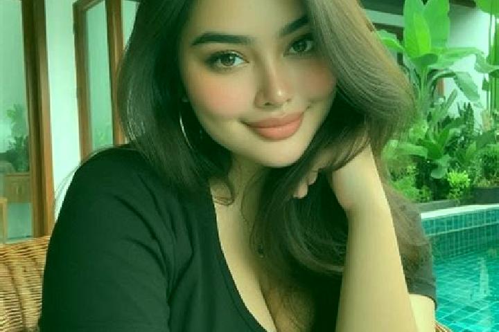 Chloe, 28 — Escort in Kidulsawah, Indonesia