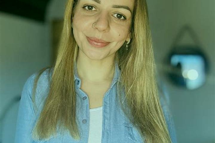 Chloe, 28 — Escort in Malberg, Netherlands