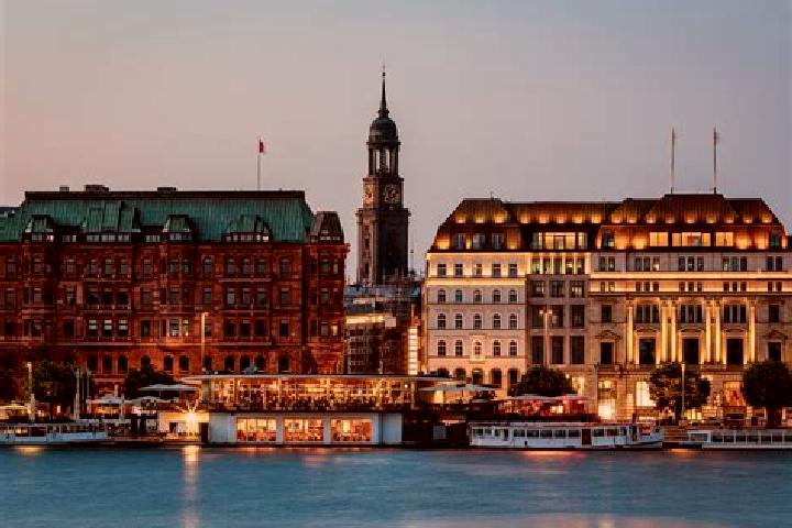 Chloe, 28 — Escort in Otterbaecken, Sweden