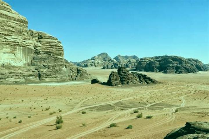 Chloe, 28 — Escort in Wadi, China