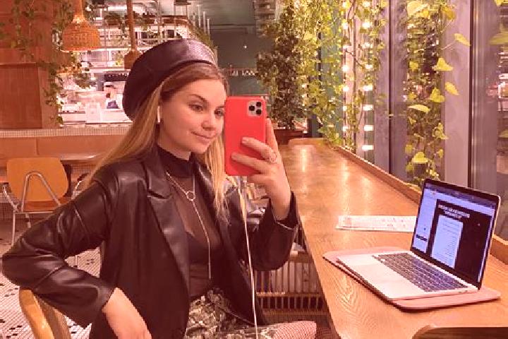 Chloe, 28 — Escort in Zelenodolsk, Russia