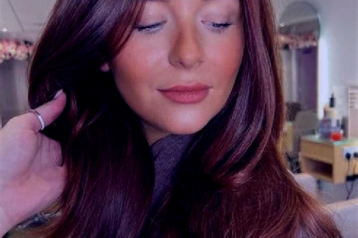 Chloe, 29, a auburn brown-eyed indian companion based in Ciuperceni. Offering GFE, Roleplay, Overnight, BDSM. Available for incall and outcall, day and eveni...