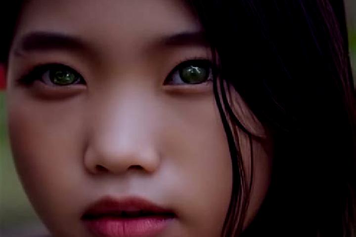 Chloe, 29, a black green-eyed asian companion based in Dalamdesa Selatan. Offering Travel Companion, Tantra, BDSM. Available for incall and outcall, overnigh...