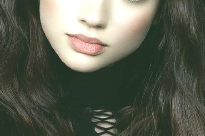 Chloe, 29, a brunette dark-eyed caucasian companion based in Miron Costin. Offering Striptease, Erotic Massage, Prostate Massage. Available for incall and ou...
