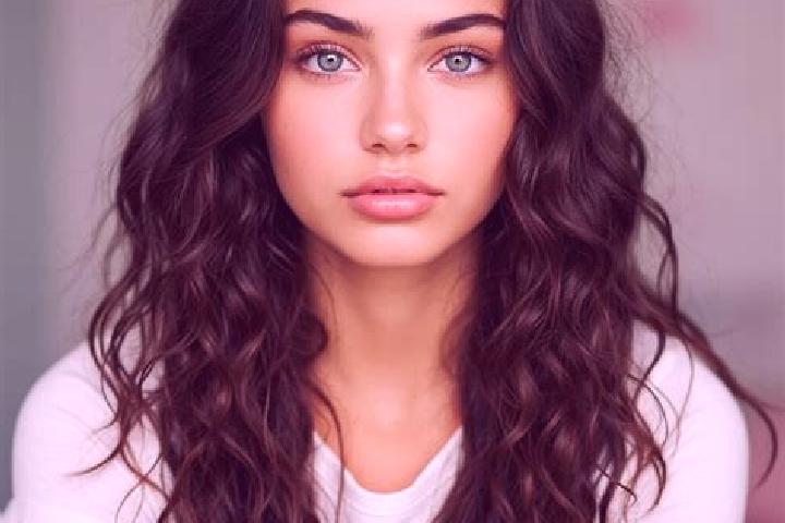 Chloe, 29, a brunette grey-eyed mediterranean companion based in Glanerbrug. Offering OWO, Deep French Kissing, Couples. Available for incall and outcall, da...
