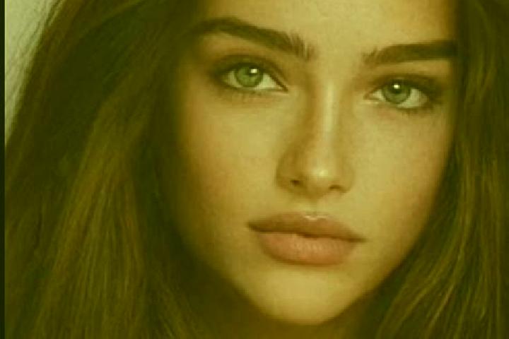 Chloe, 29, a chestnut grey-eyed caucasian companion based in Kurau. Offering Couples, Dinner Date, Erotic Massage, Deep French Kissing, Massage. Available fo...