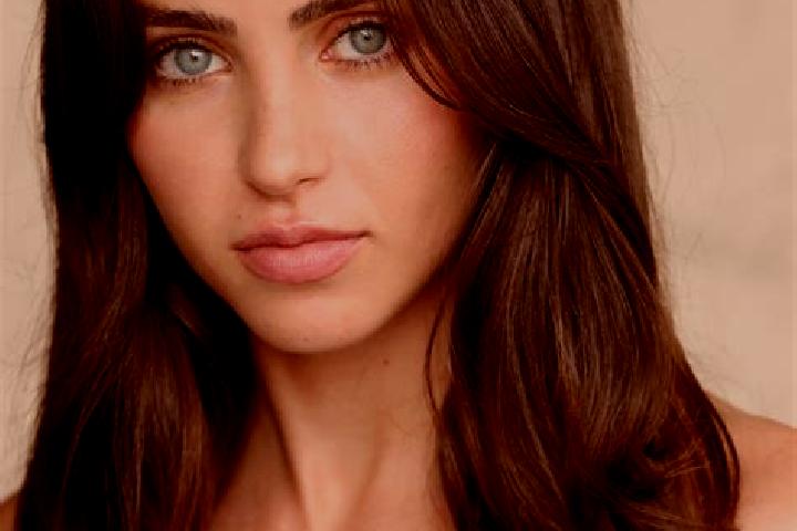 Chloe, 29, a chestnut hazel-eyed latina companion based in Misrikh. Offering A-Level, Duos, Erotic Massage, 69, Domination. Available for incall and outcall,...