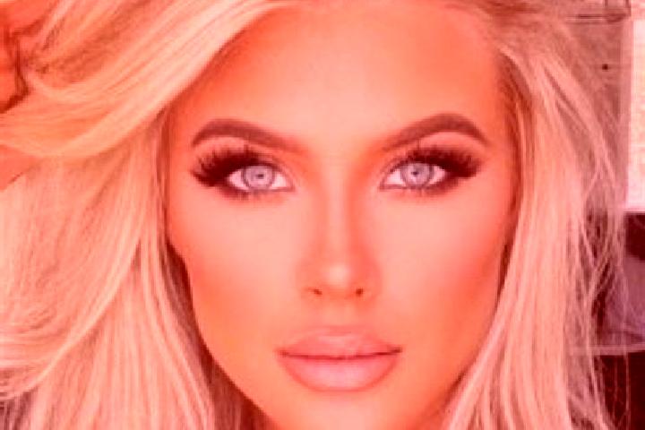 Chloe, 29, a platinum blonde green-eyed asian companion based in Vellarivalli. Offering Roleplay, Massage, Deep French Kissing, Travel Companion. Available f...