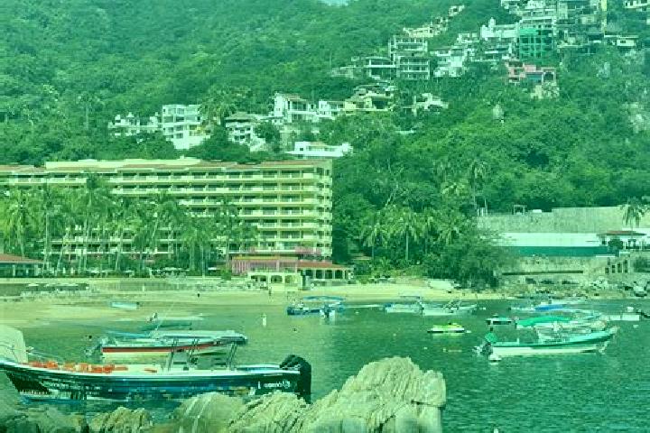 Chloe, 29 — Escort in Boca Mismaloya, Mexico