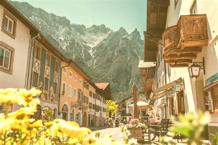 Chloe, 29 — Escort in Mittenwald, Germany