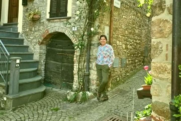 Chloe, 29 — Escort in Stazione di Allerona, Italy