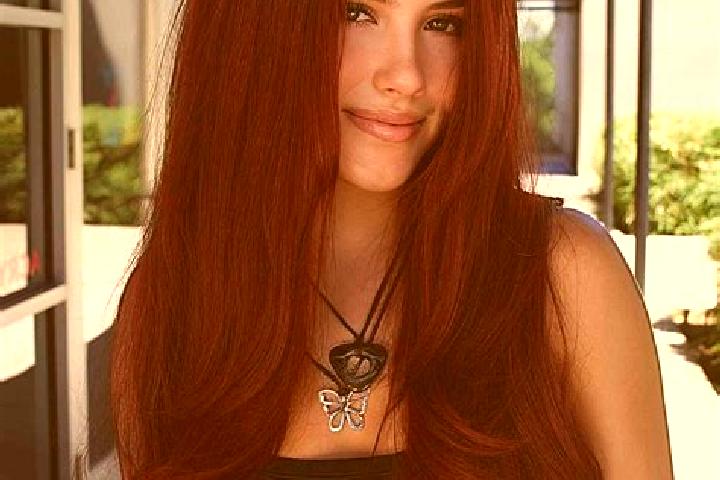 Chloe, 30, a auburn dark-eyed slavic companion based in Allawah. Offering Overnight, Travel Companion, BDSM. Available for incall and outcall, day and evenin...