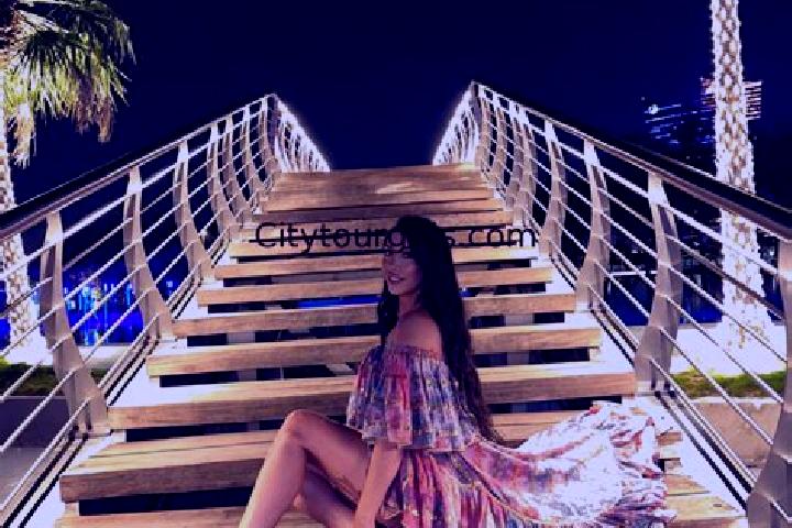 Chloe, 30, a black brown-eyed caribbean companion based in Herring Cove. Offering Deep French Kissing, Girlfriend Experience, Couples. Available for incall a...