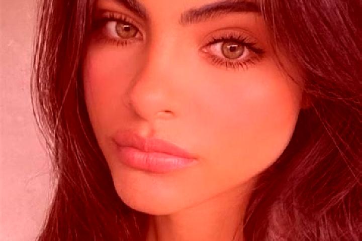 Chloe, 30, a black hazel-eyed middle eastern companion based in Brazacorta. Offering OWO, Duos, Deep French Kissing, 69. Available for incall and outcall, ov...
