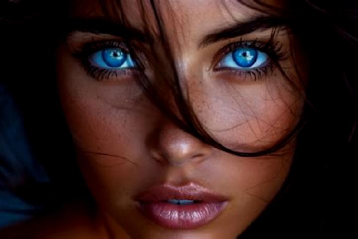 Chloe, 30, a dark blonde blue-eyed middle eastern companion based in Corryong. Offering CIM, OWO, Travel Companion, Domination, Couples. Available for incall...