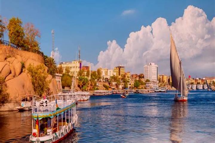 Chloe, 30 — Escort in Bilqas, Egypt