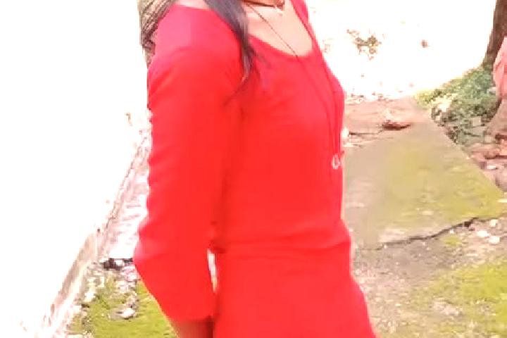 Chloe, 30 — Escort in Chhapi, India