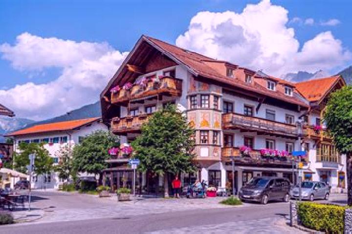 Chloe, 30 — Escort in Garmisch-Partenkirchen, Germany