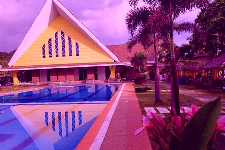 Chloe, 30 — Escort in Hamtic, Philippines