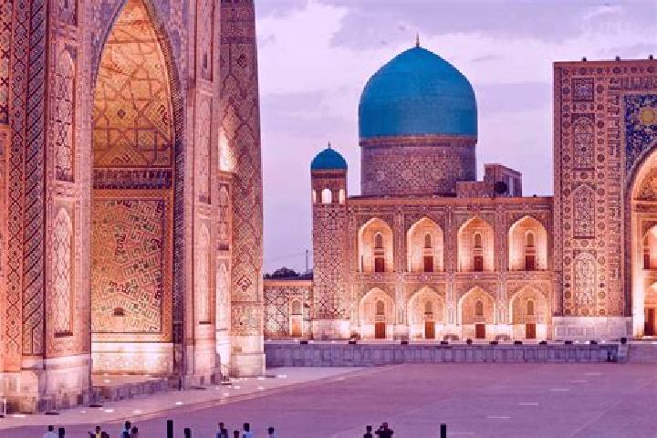 Chloe, 30 — Escort in Kirguli, Uzbekistan