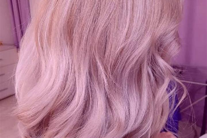 Chloe, 30 — Escort in Kublov, Czech Republic