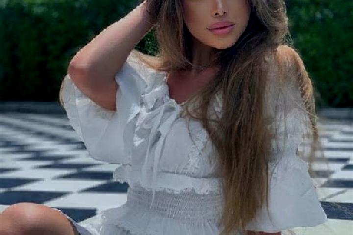 Chloe, 30 — Escort in Nizhneyansk, Russia