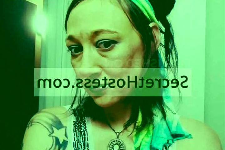 Chloe, 30 — Escort in Opelika, United States