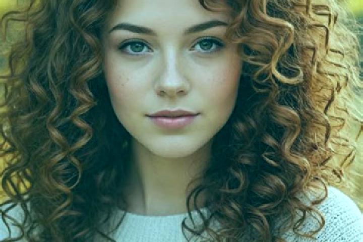 Chloe, 31, a auburn grey-eyed slavic companion based in Kebouebo. Offering CIM, A-Level, Striptease, Travel Companion, Girlfriend Experience. Available for i...