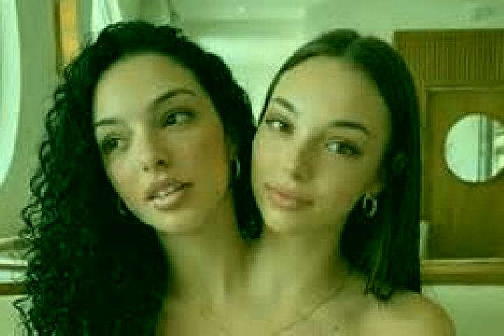 Chloe, 31, a black brown-eyed indian companion based in Caleria. Offering Dinner Date, Travel Companion, Couples. Available for incall and outcall, day and e...